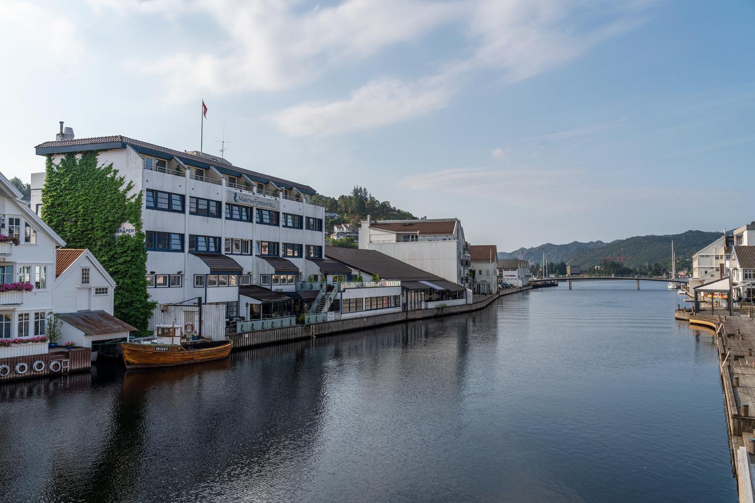 Maritim Fjordhotel Flekkefjord Extérieur photo